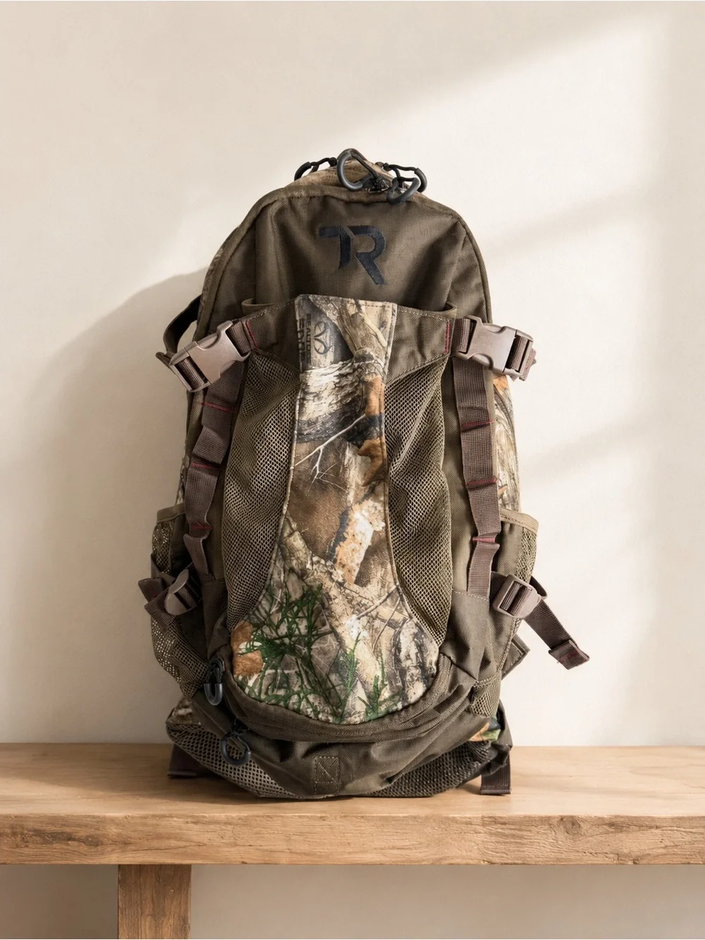 Timber Ridge Elite Hunting Backpack - Realtree Edge Camo
